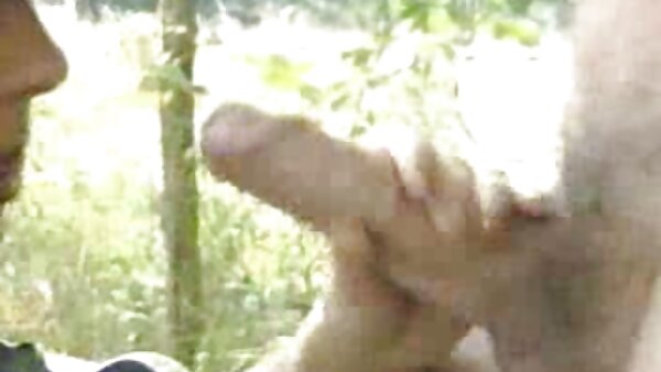 Perempuan murahan cikgu cerita sex berambut perang berpayudara besar mendapat gaya doggynya yang longgar